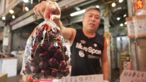 HK $ 40 череши в Хонконг? Защо търговската война в САЩ Китай означава сладки спестявания